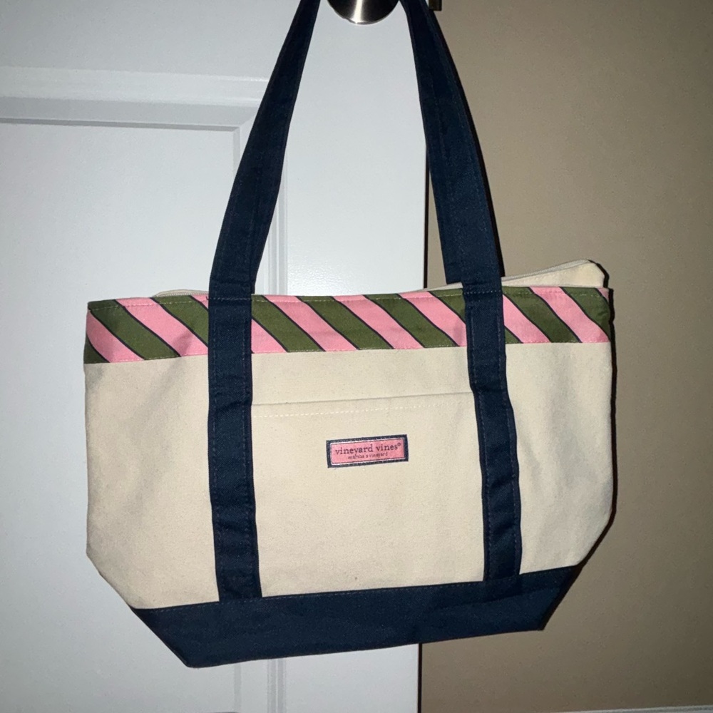 Vineyard Vines Tote Bag